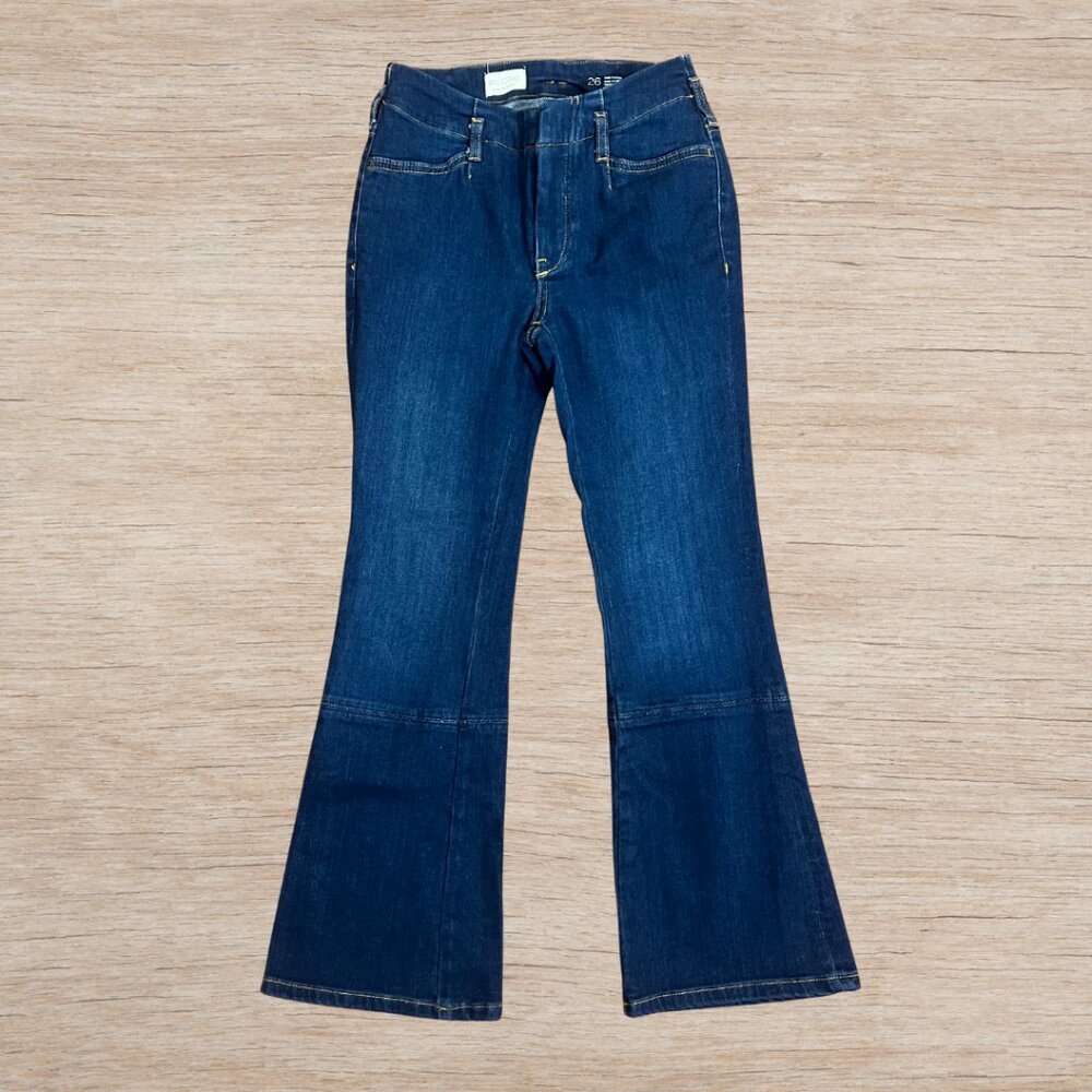 Pilcro Anthropologie Flare Denim Blue Jeans Medium Wash Mid Rise Women's Size 26